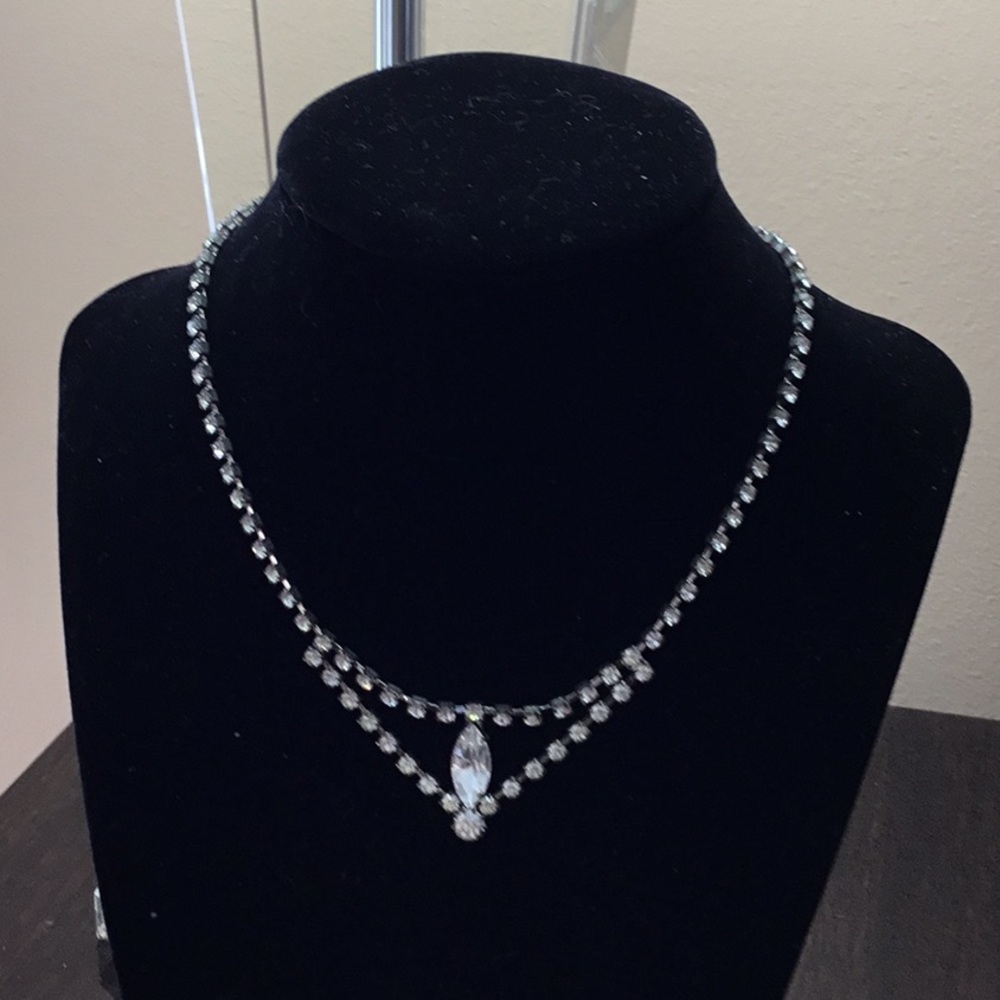 Geometric rhinestone necklace